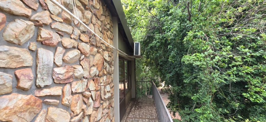 4 Bedroom Property for Sale in Songloed North West